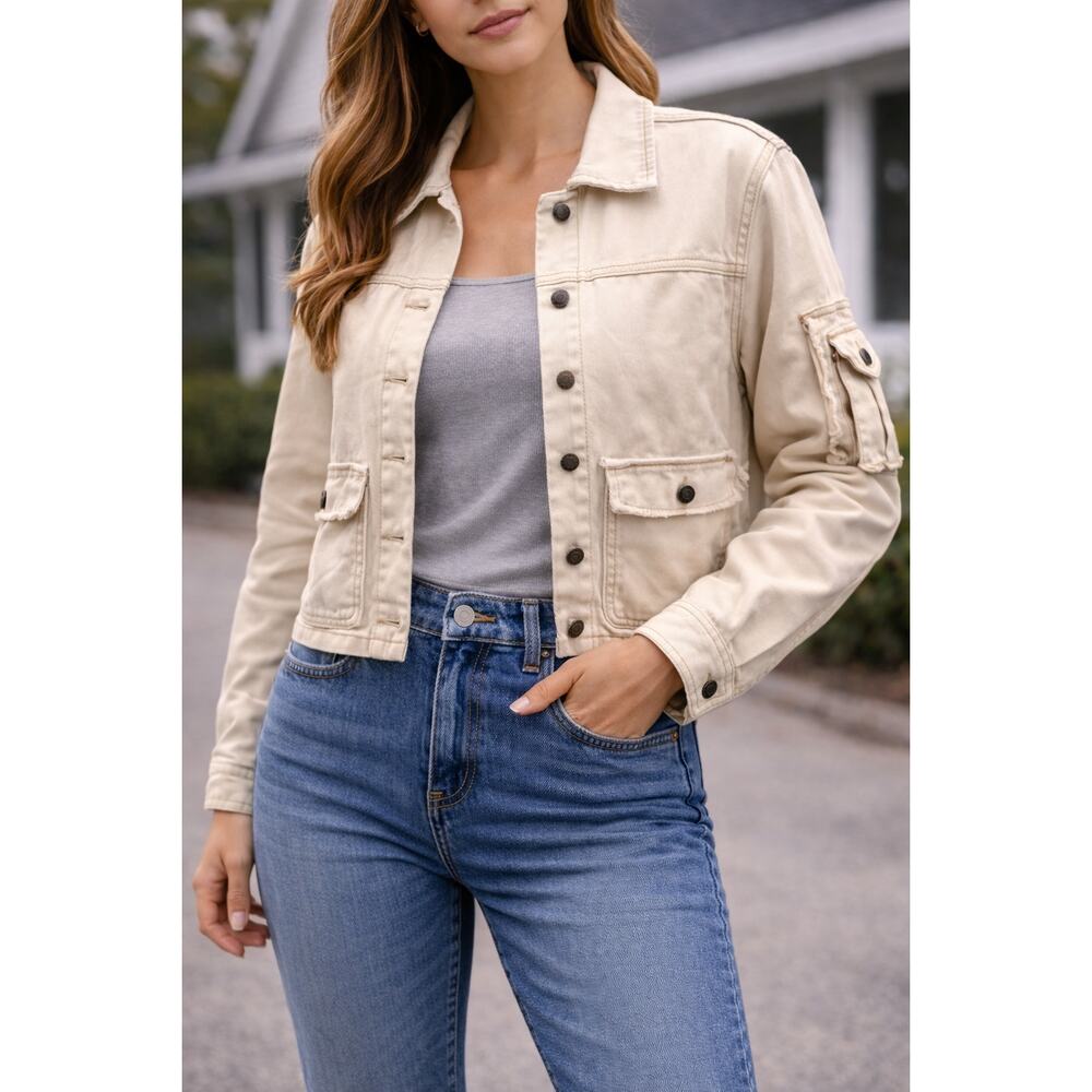 Forever 21 Womens Cropped Utility Jacket Off White Size Medium